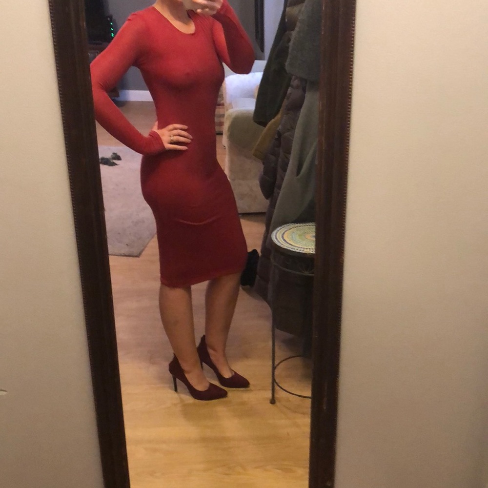 Long sleeve midi BCBGMAXAZRIA dress